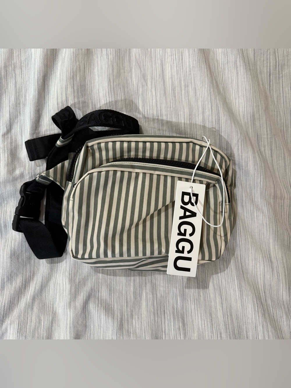 BAGGU Belt Bag - Sage Stripe